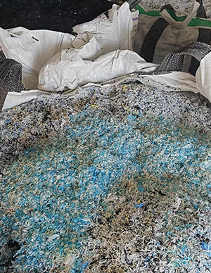 1767512482185952.jpg pom废料,边角和产品料及刨花.jpg